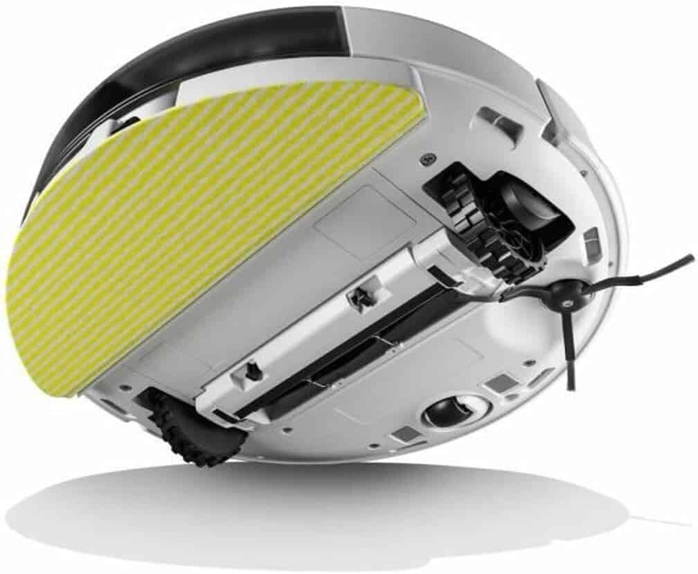 Kärcher RCV 5 : dessous du robot : serpillière, brosse principale et brosse latérale (photo fabricant)