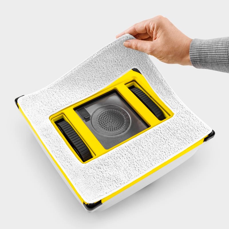 Karcher RCW4 : mise en place de la lingette microfibre (photo fabricant)